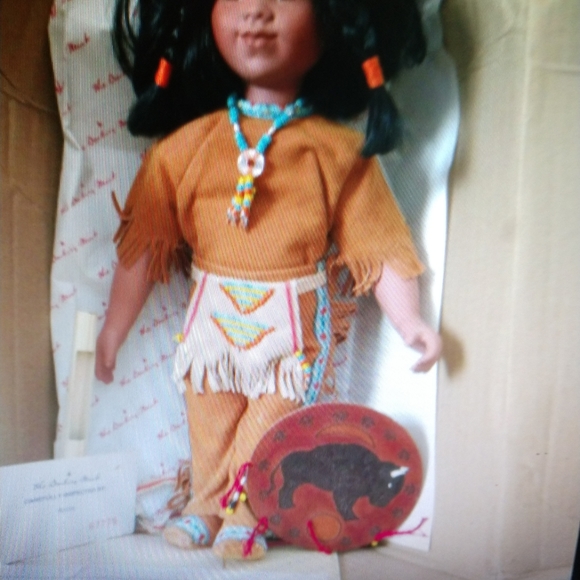 🐎🐎 Indian Doll Numbered with Certificate Danbury Mint 15" - Picture 16 of 16